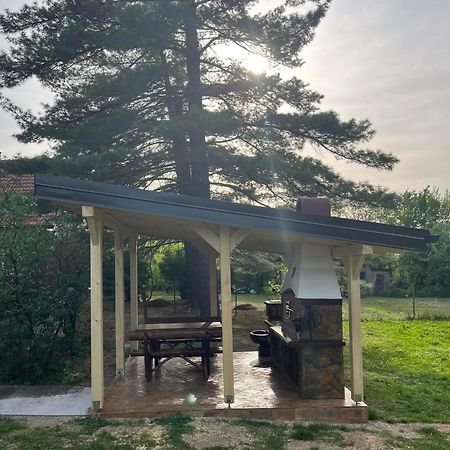Vikend-Kuca Vevericji Kraj Vranic  Exterior photo